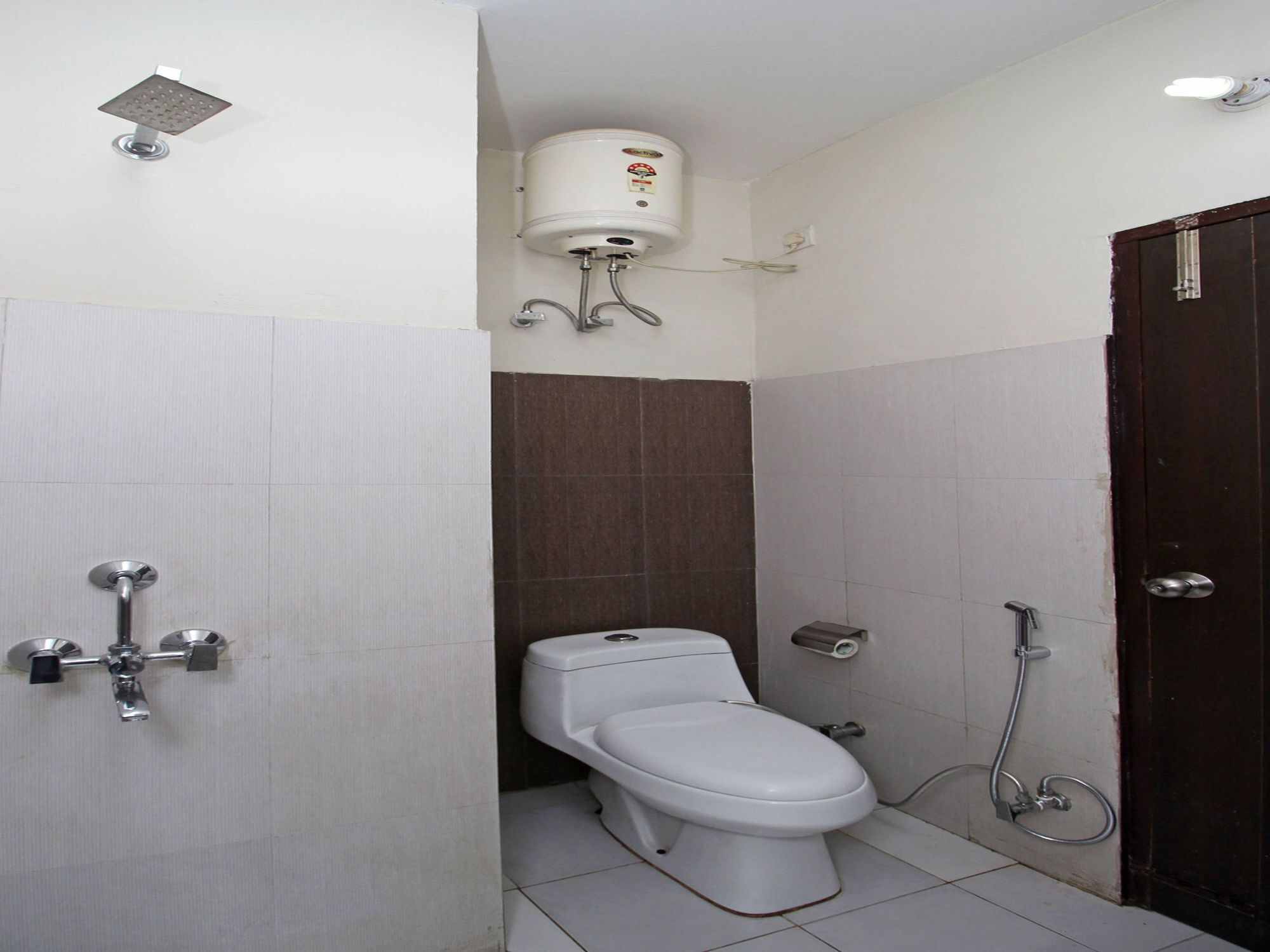 Oyo 576 Hotel Shree Kanta Residency Ґурґаон Екстер'єр фото